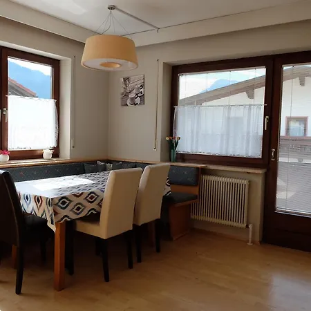 Haus Alpengruss Apartamento Oetz