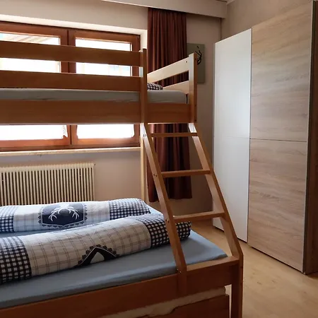 Haus Alpengruss Apartamento *
