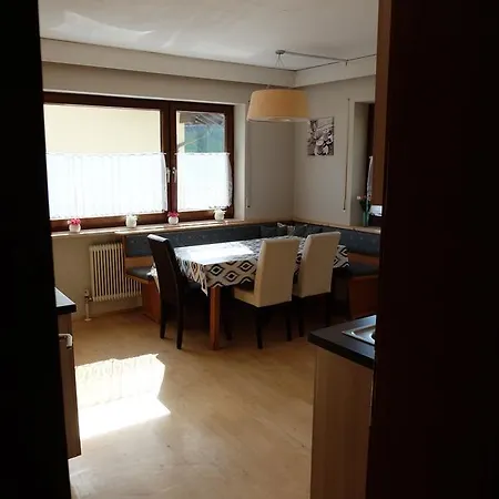 Haus Alpengruss Apartamento Oetz